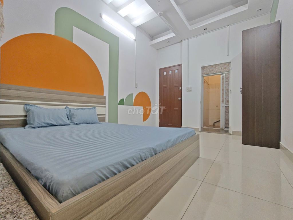 It's the owner who rents 14/10 A số 53 Line - cool private balcony