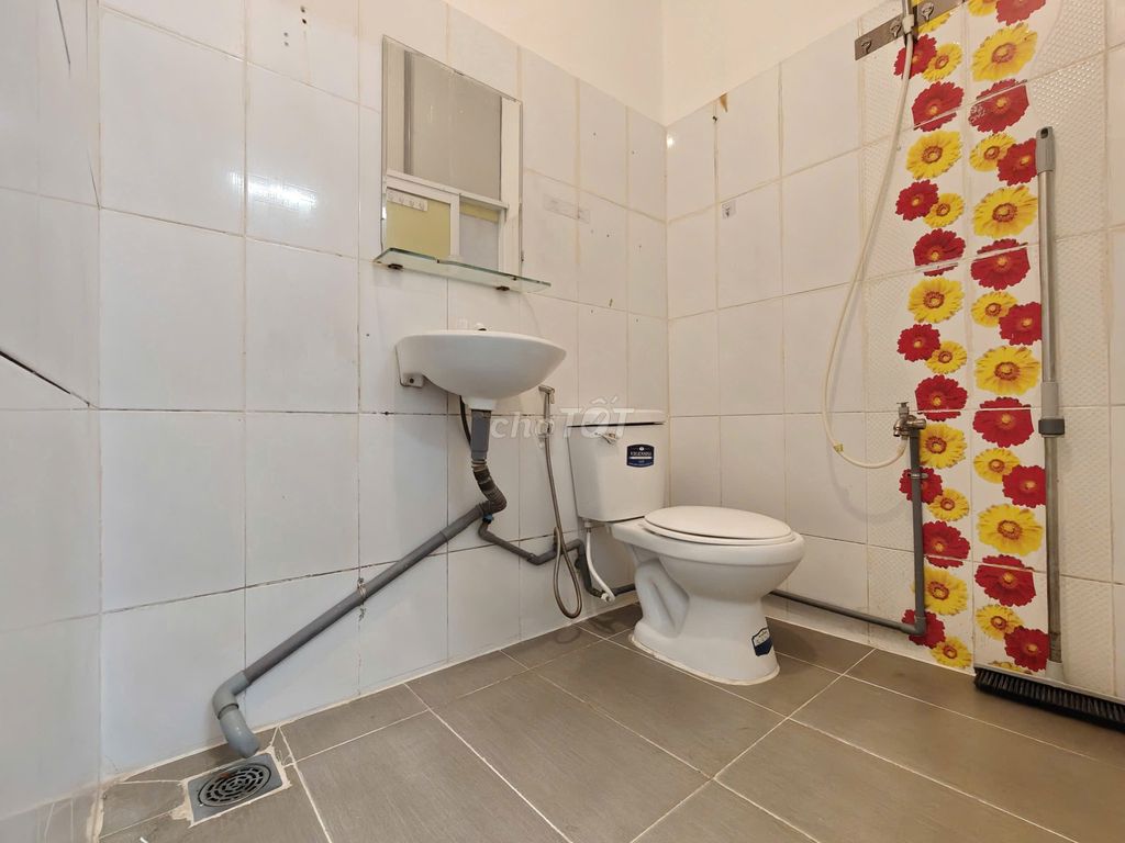 It's the owner who rents 14/10 A số 53 Line - cool private balcony
