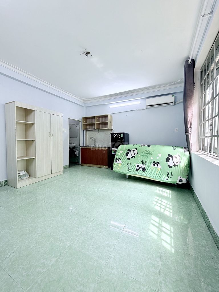The District studio 10- Full interior - five million a month.