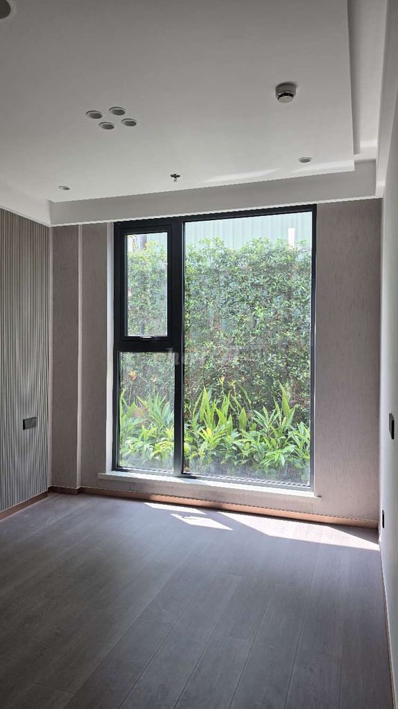 Rent room Krc 13 E Intresco, Bình Hưng, hcm