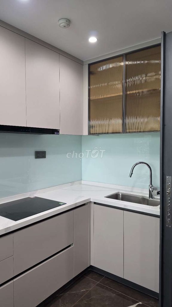 Rent room Krc 13 E Intresco, Bình Hưng, hcm