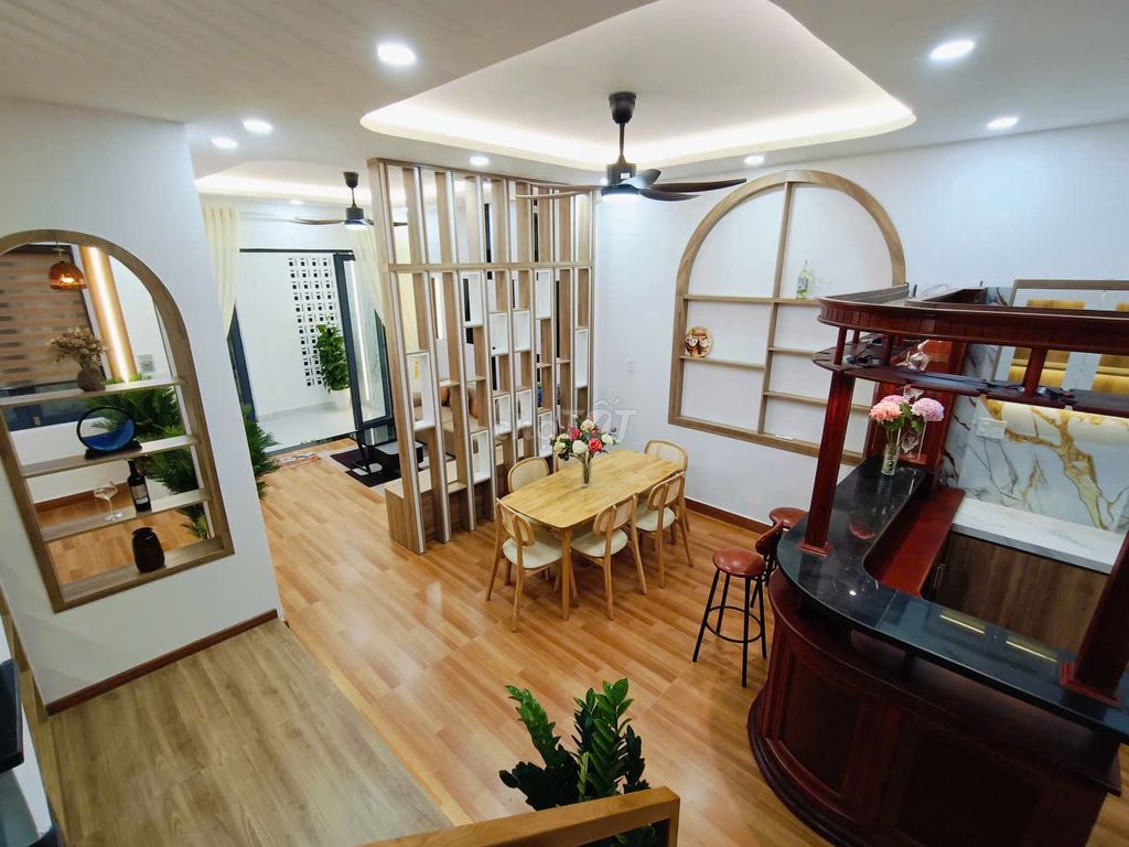 Hired 2/ new very nice Full interior 6 x15 Phạm Văn Chiêu, 070 14, Gò Vấp