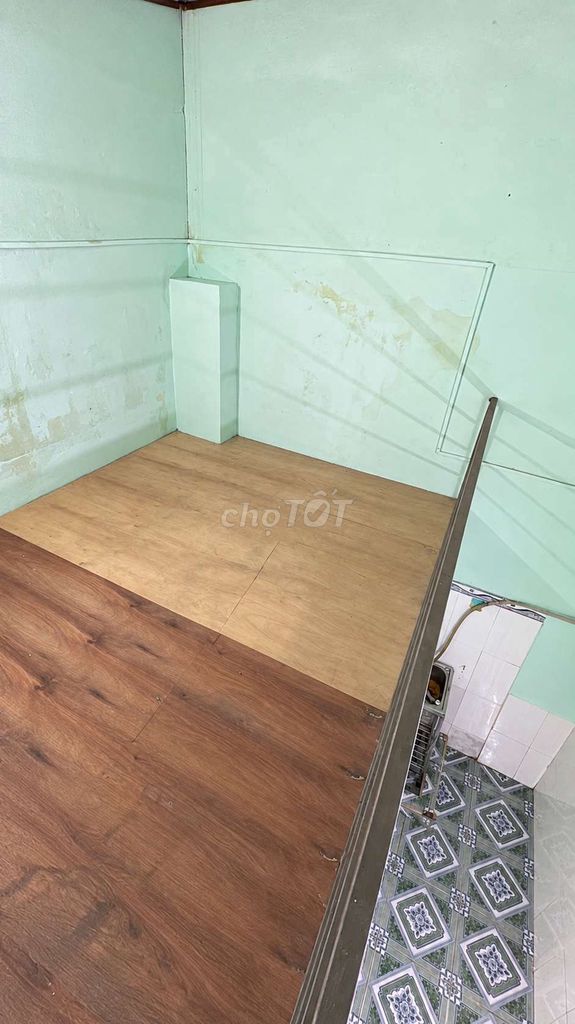 Rent an alley room near Bình Trị Đông.