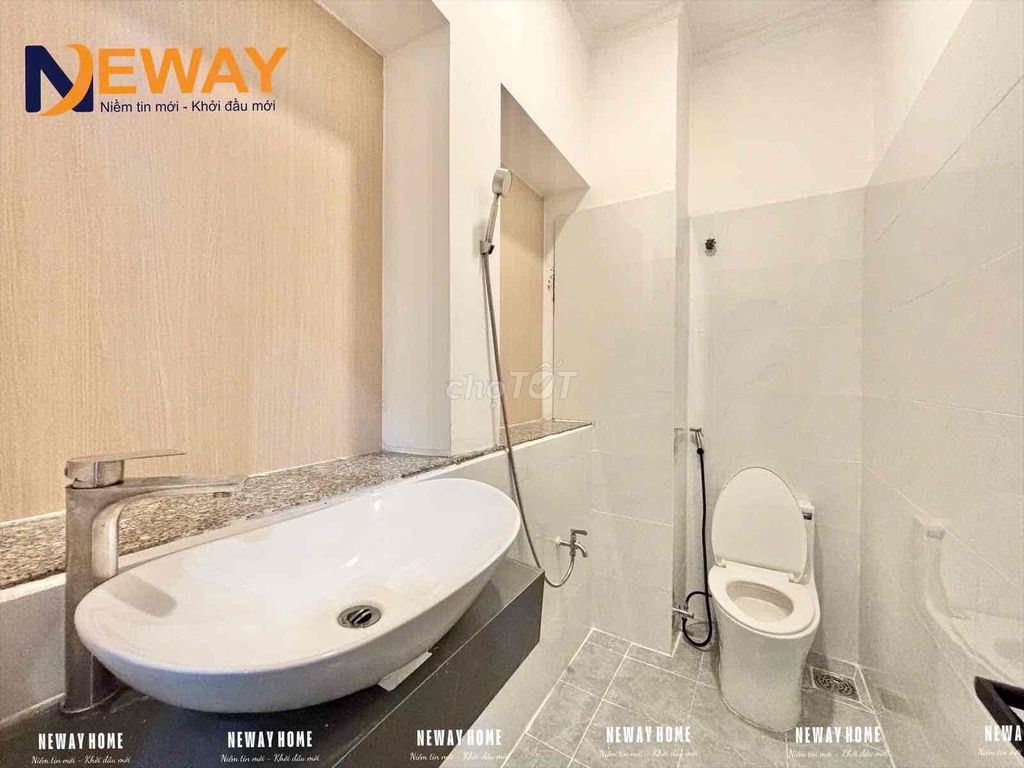 Opening a new house as a separate bedroom, full interior window