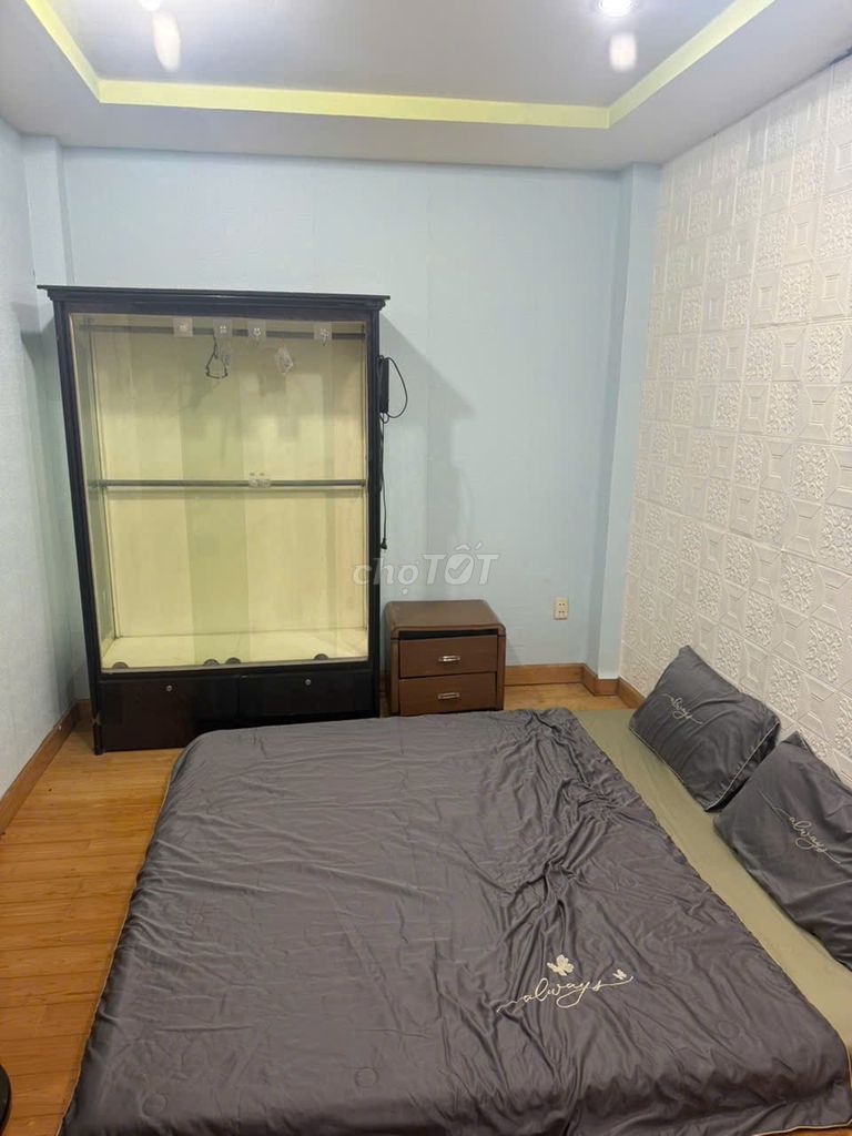Room 3 million a month on the Xuan Way 1.