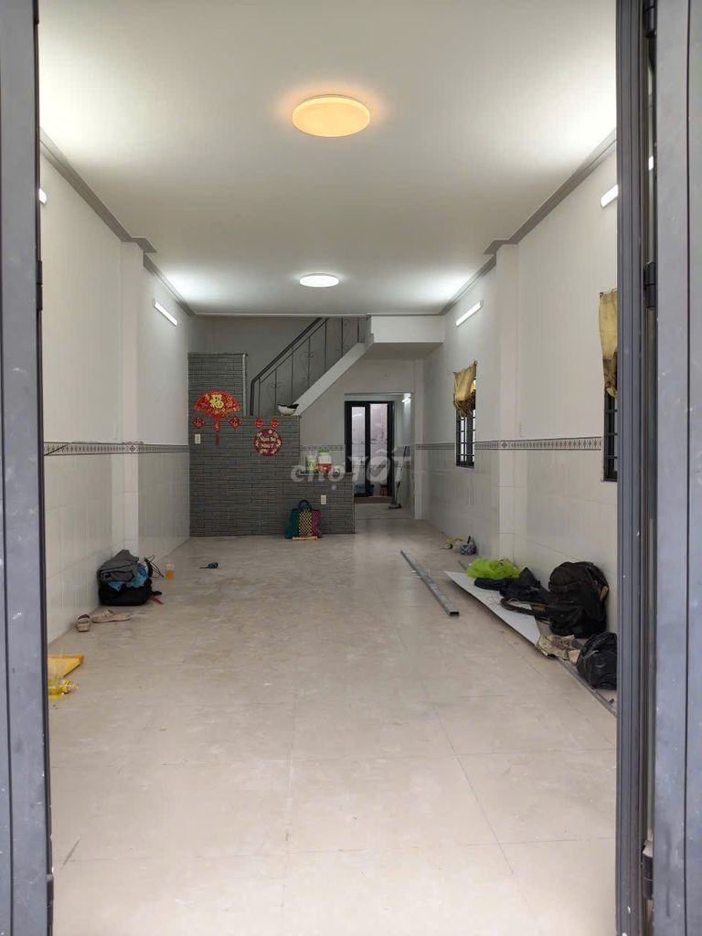 Parking house for alleys.