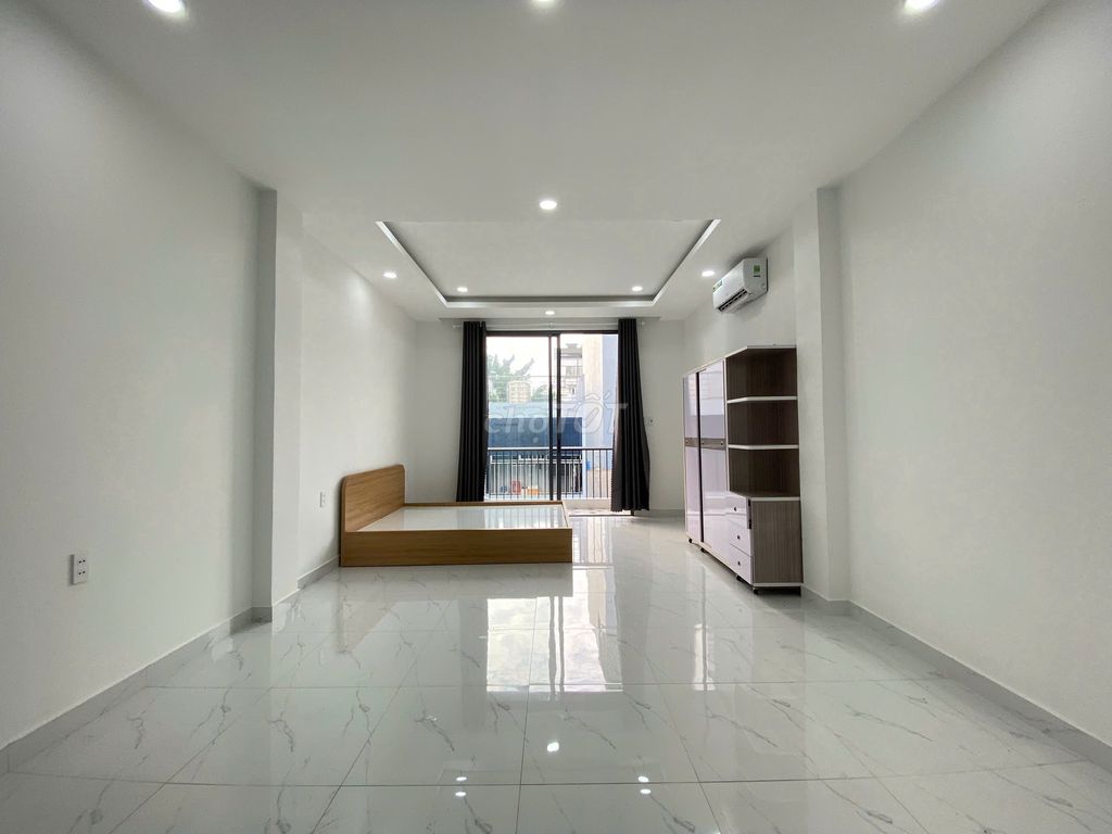 Renting a balcony apartment, 100 percent new in Hương Lộ 3 right here in ALS Tân Phú.