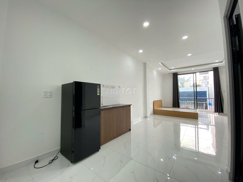 Renting a balcony apartment, 100 percent new in Hương Lộ 3 right here in ALS Tân Phú.