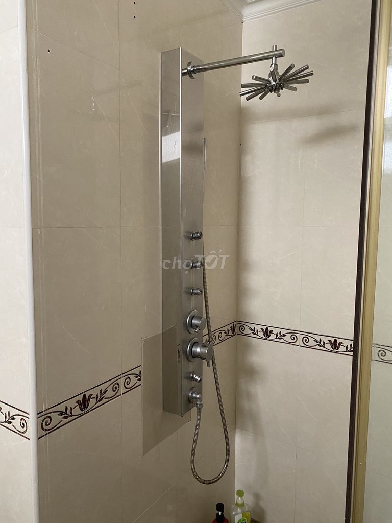 Rent The Flemington District 11 – 100 M2 (3 bedroom - 2 toilets) - 15 million