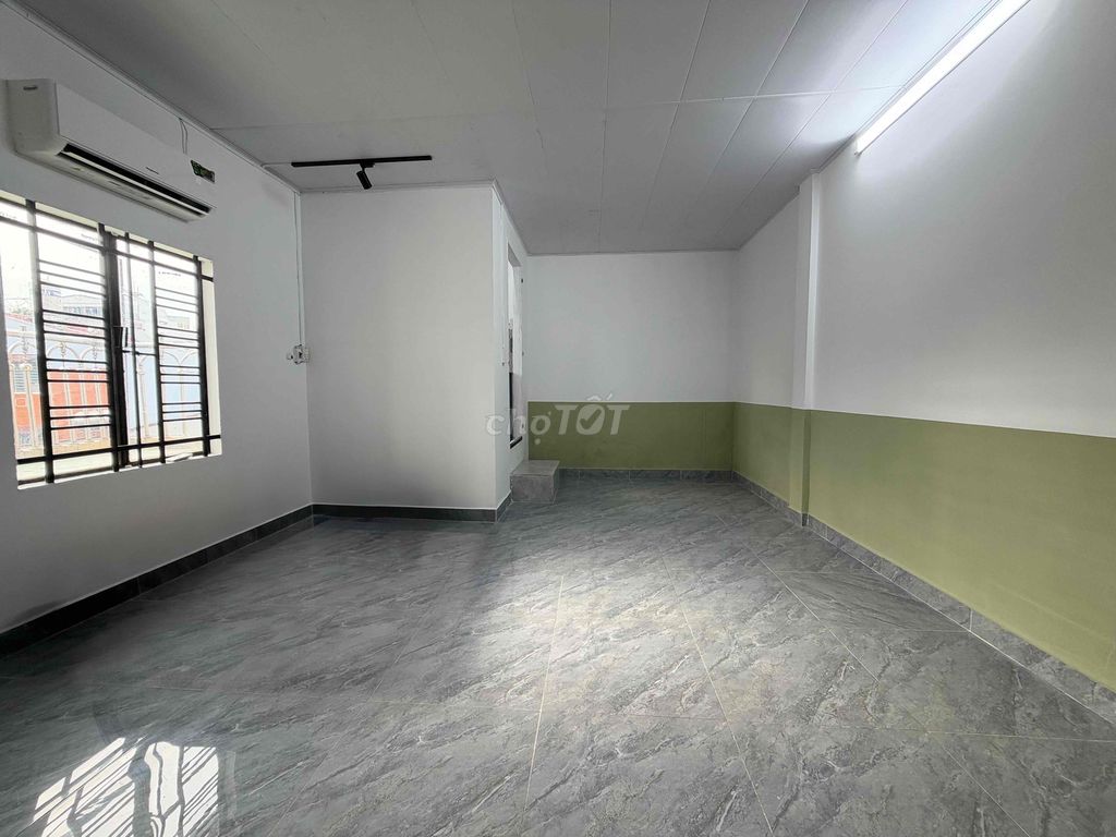 "Palban Room opposite lotte mart"