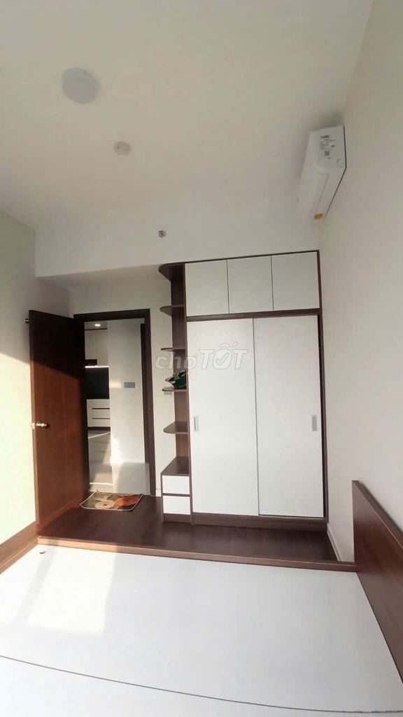 Central building, Phạm Văn Hai, tb: 2 p sleep, 13.5 million a month, new house, full interior