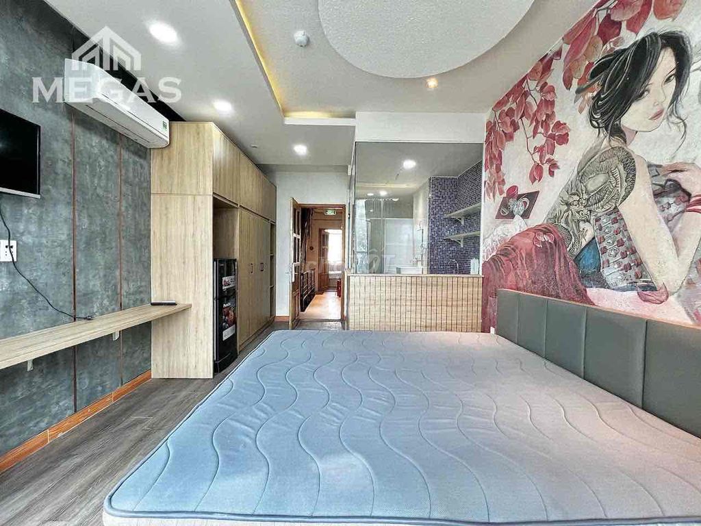 The area's full-view apartment: East Market-Bv Hùng Vương