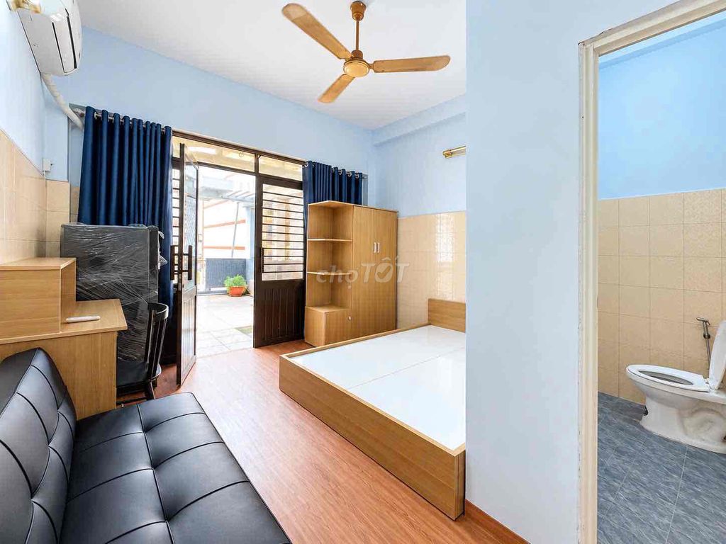 Rent the stuido bandil, separate the kitchen. A bedroom near the new collegeary.