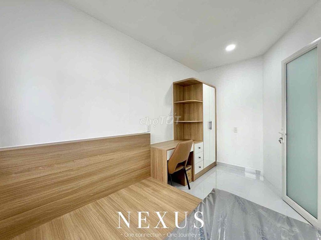 Rent the apartment. A new balconies bedroom.