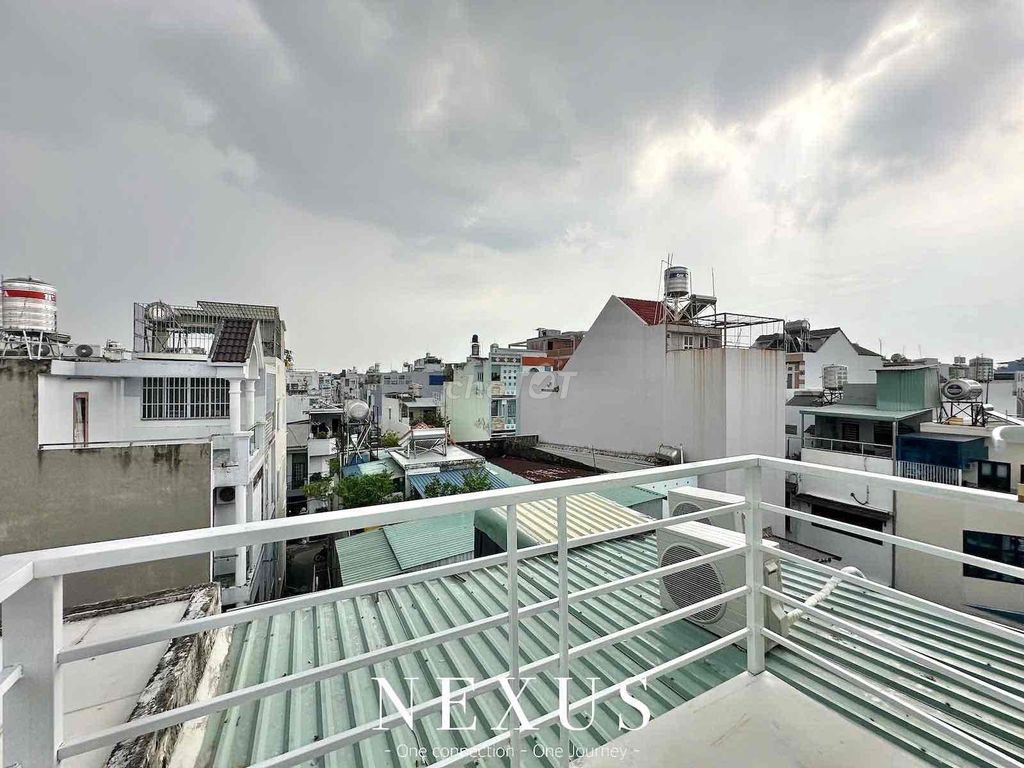 Rent the apartment. A new balconies bedroom.