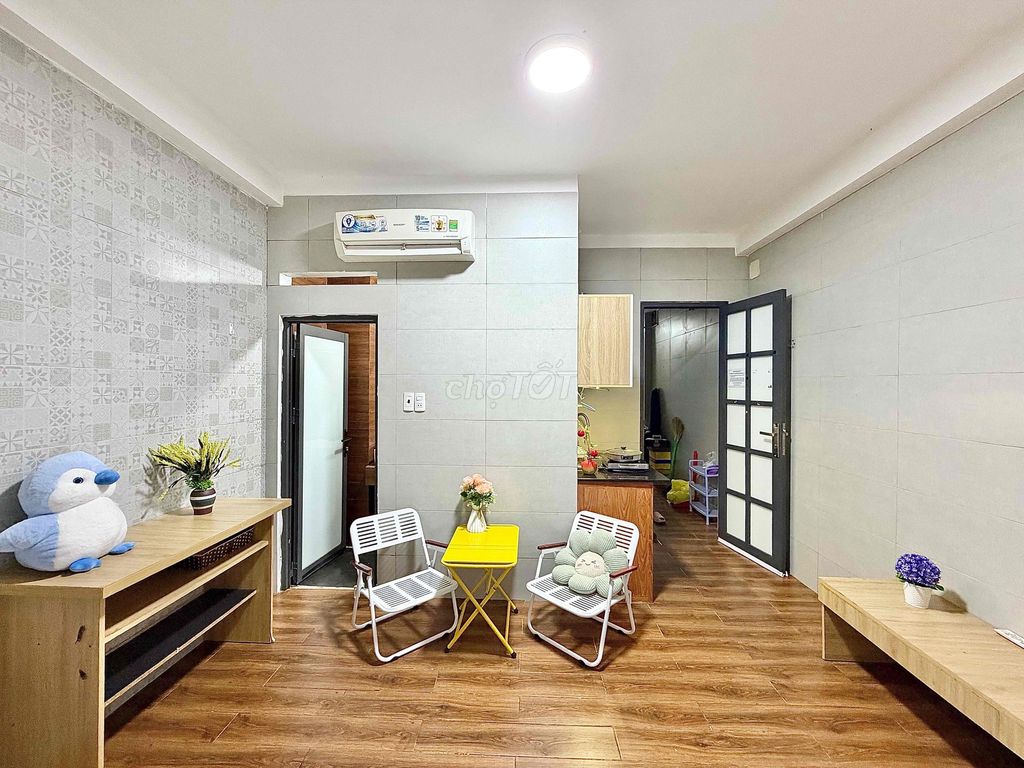 Rent - service apartment - full interior - sky window - 100 percent new