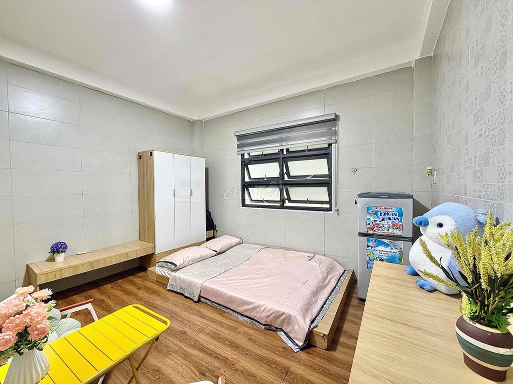 Rent - service apartment - full interior - sky window - 100 percent new