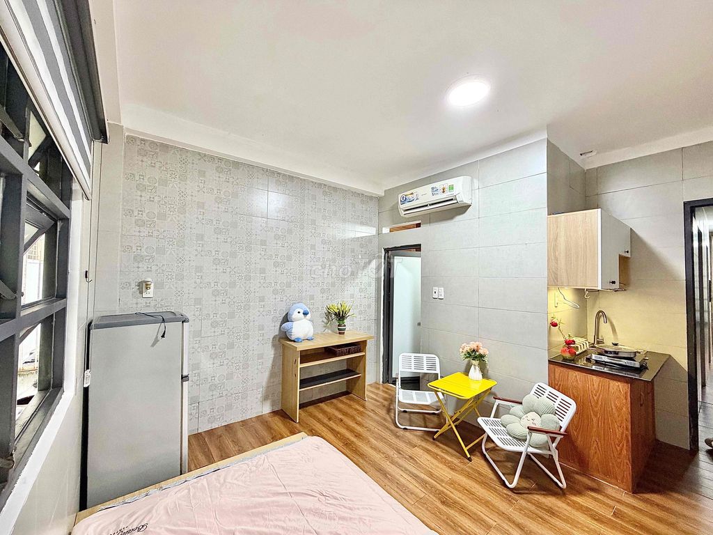 Rent - service apartment - full interior - sky window - 100 percent new