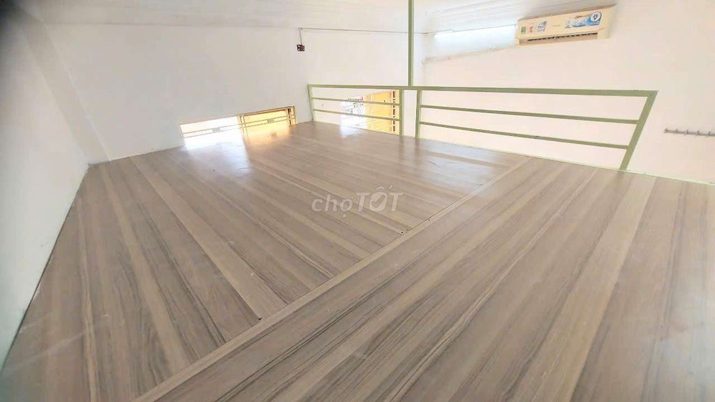 Tell Zhang of many of the rooms with a high guard 2 meters of Trần Quốc Thảo Minister
