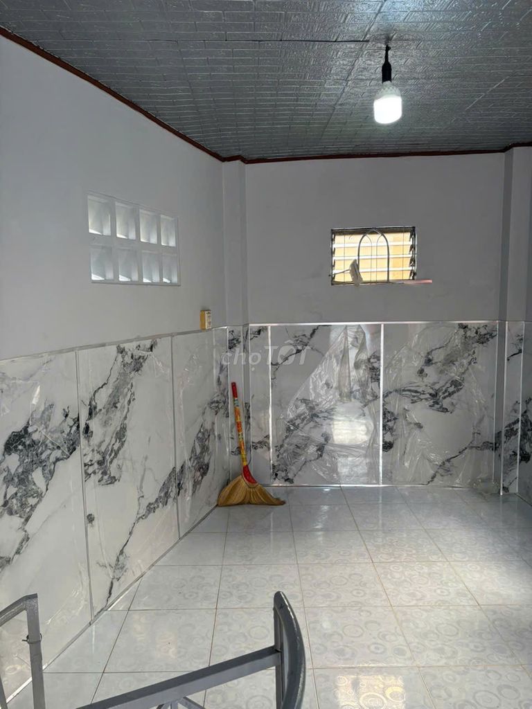 Huỳnh Văn Bánh, area 25 m2l1.