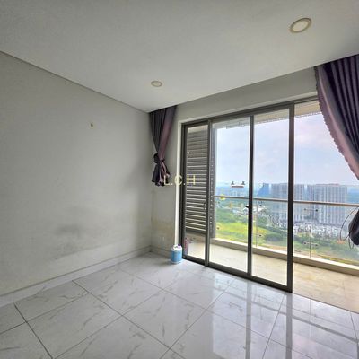 The skyline rents three bedrooms, two ntcb toilets, at 11.5 million.