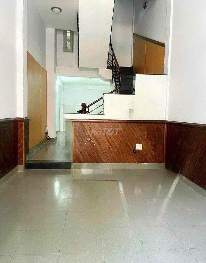 Rent a 1 .3 5th floor bedroom 4 x 18 m Lâm Văn Bền Lâm Văn Bền Carway.