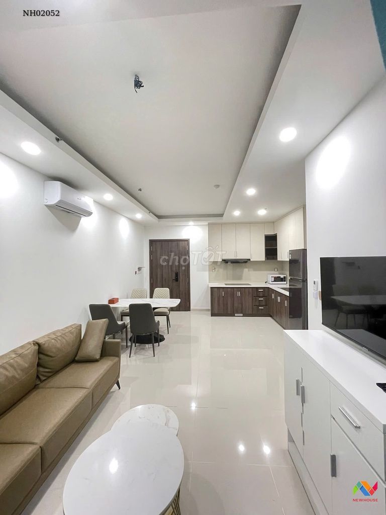 District 7 Boulevard 2 bedroom 2 large large large, fancy view interior