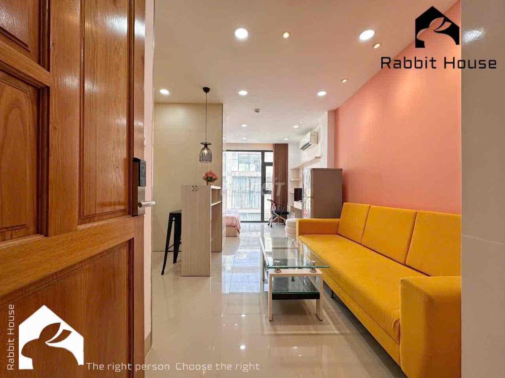House 1 .42 m.2 Full furniture, right at District City Market 1.