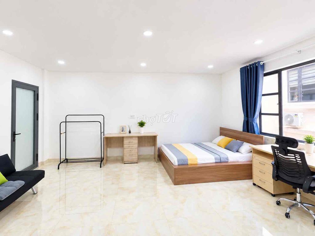 Rent Studio's apartment. A bedroom. A elevator bathroom. Six million.