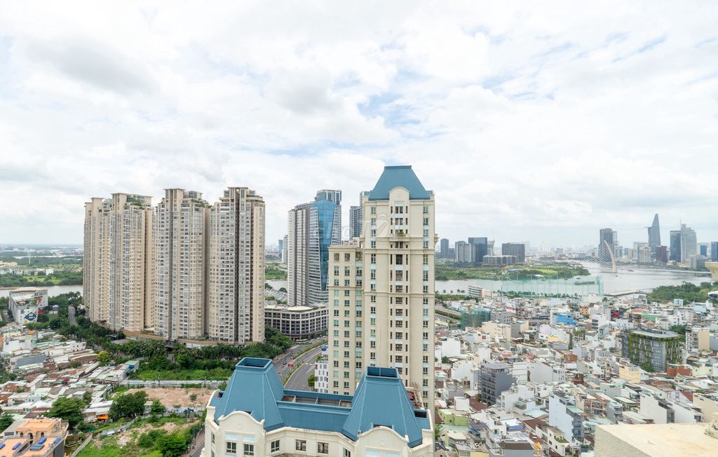 Rent the penthouse the manor 232 M2 - 4 bedroom - 40 million a month