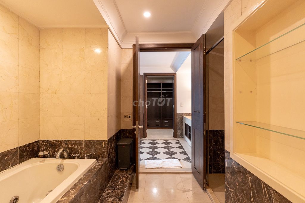 Rent the penthouse the manor 232 M2 - 4 bedroom - 40 million a month