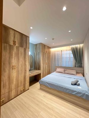 It's super good. Three Sun Avenue Bedrooms 20 million.