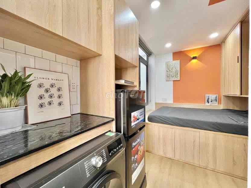rented studio full interior - Lưu Chí Hiếu sky window near aeon huit