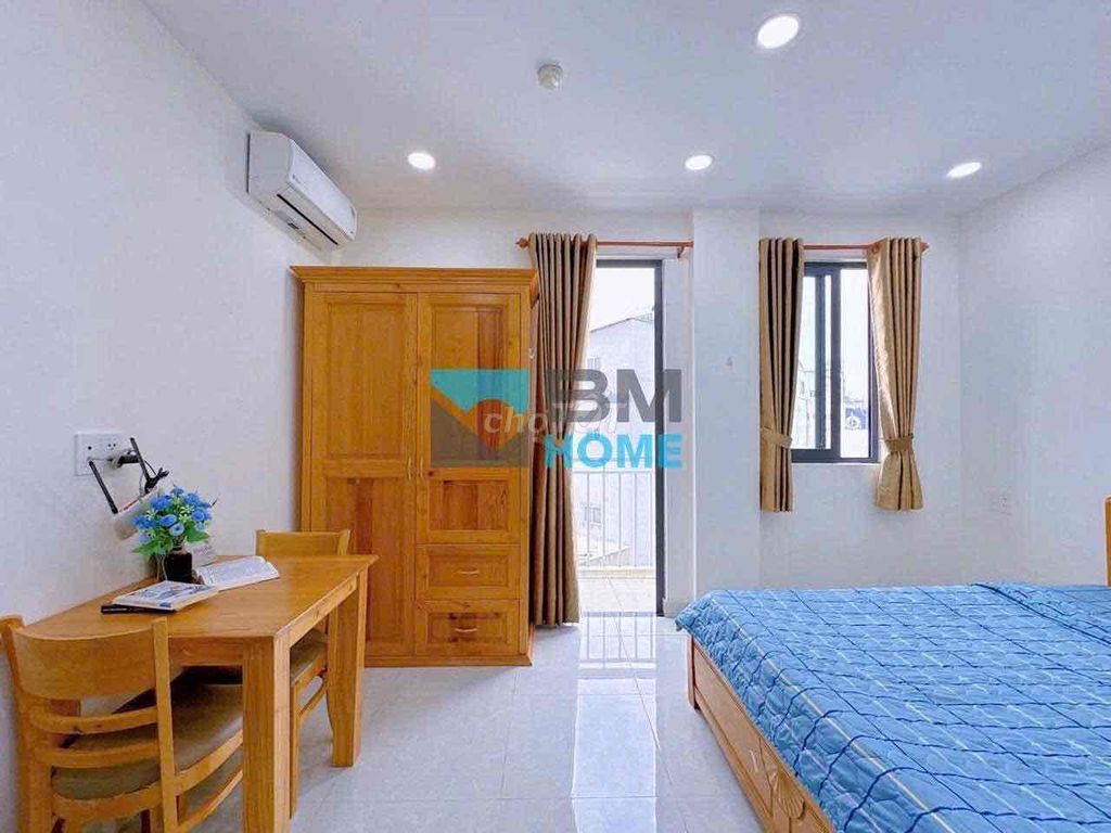 Large balcony studio – Nguyễn Văn Đậu – full interior