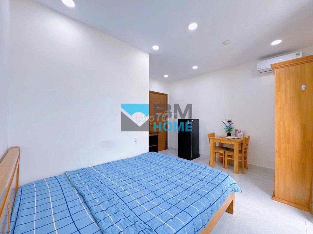 Large balcony studio – Nguyễn Văn Đậu – full interior