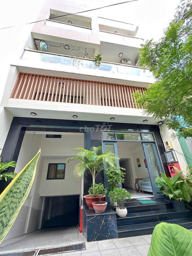 Large balcony studio – Nguyễn Văn Đậu – full interior