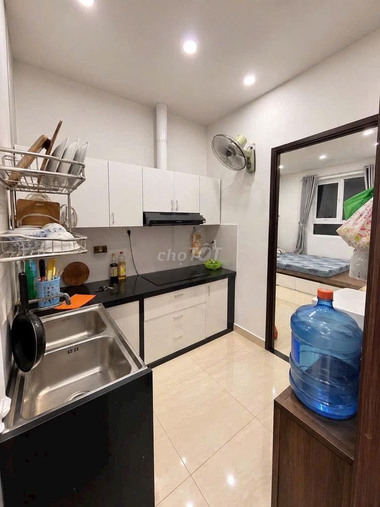 We need to rent the United States apartment 8.5 million a month.