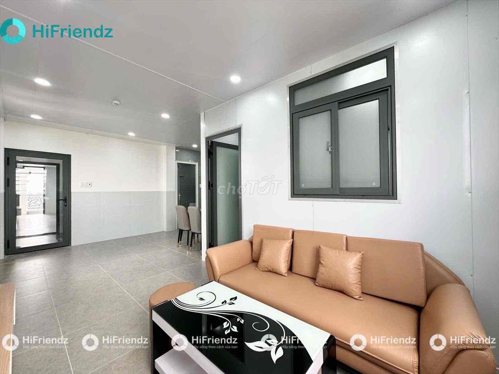 super large apartment - near the art - convenient travel