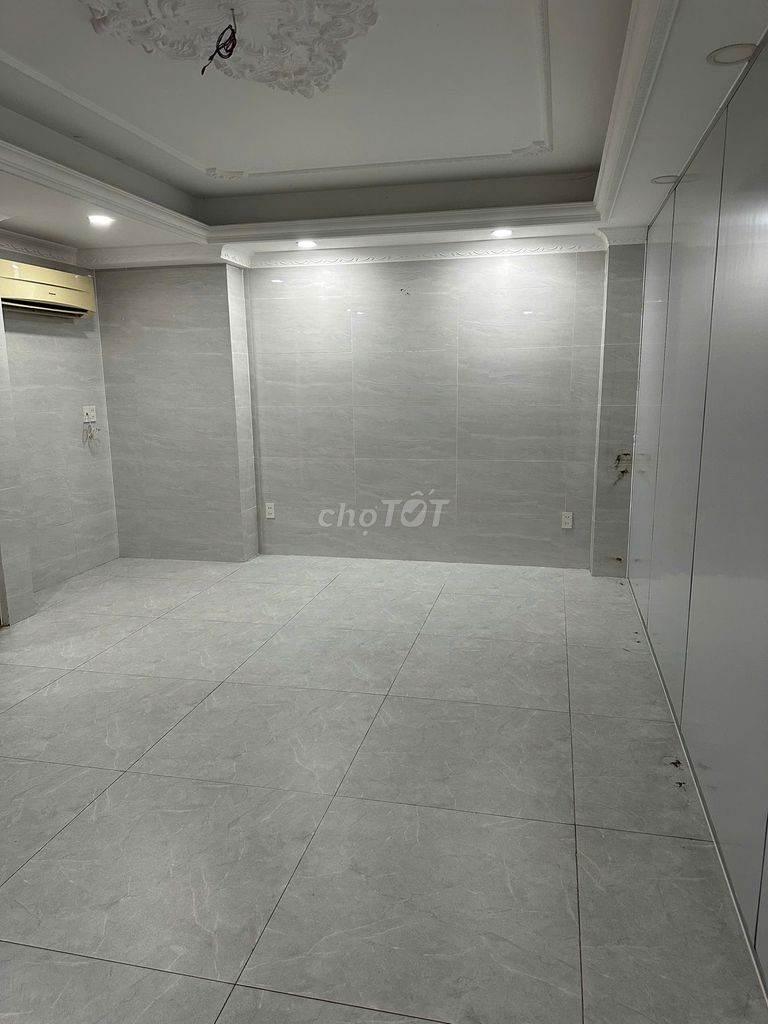 Renting Đô Đốc Long Street, Tân Quý, Tân Phú