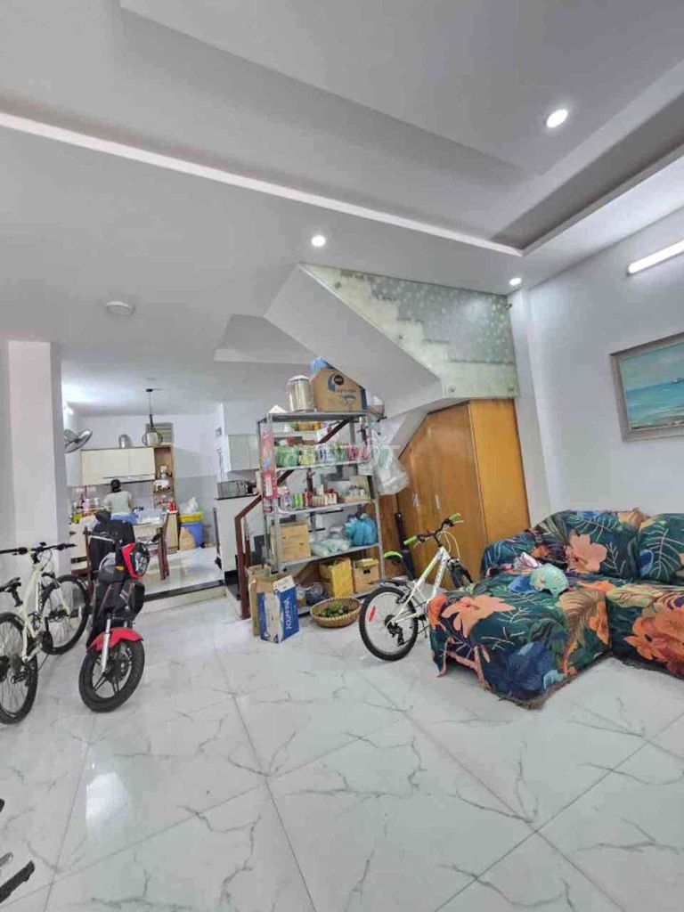 Rent Võ Oanh (4.8 x17 m) 4 floors only 30 million tax sacks
