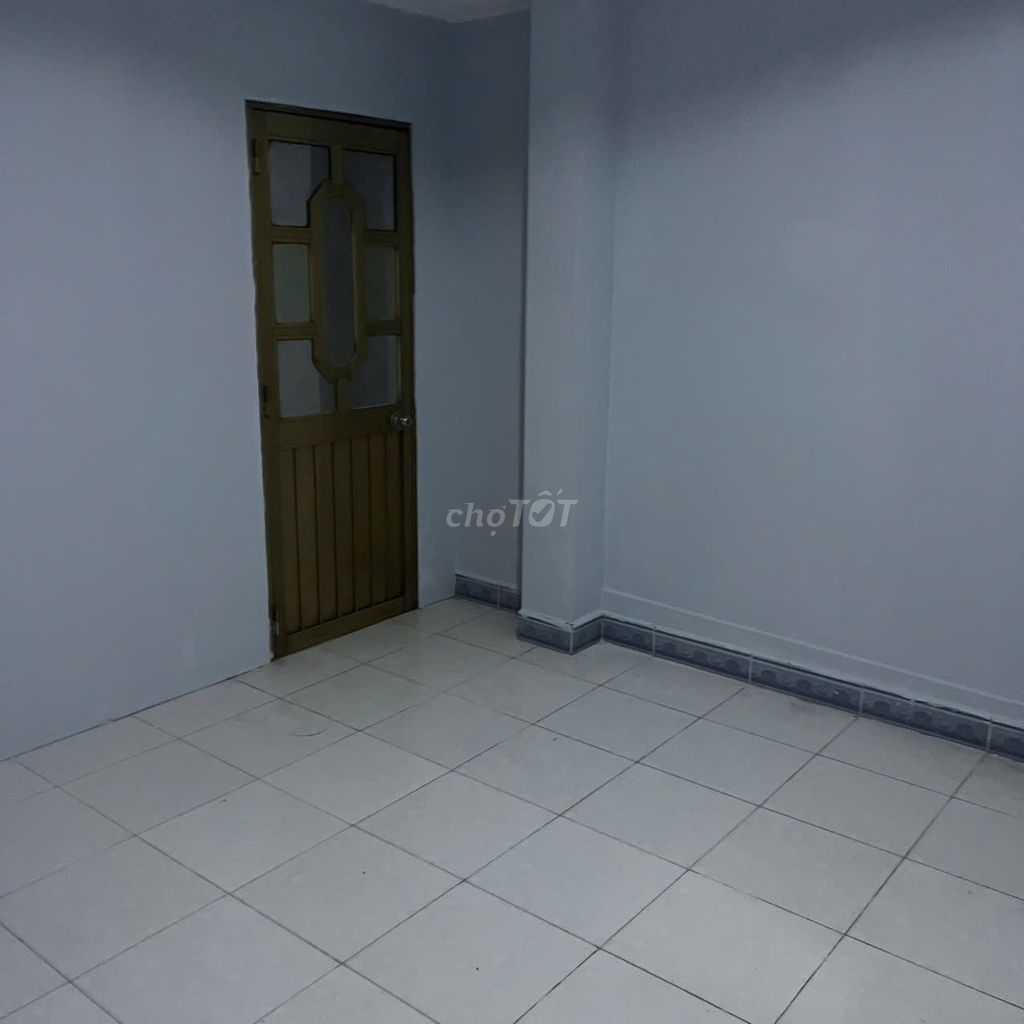 Rent house near the United States of America and Tân Bình DM.