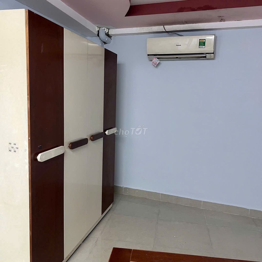 Rent house near the United States of America and Tân Bình DM.