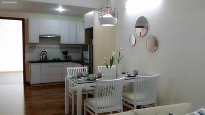 Rent Tản Đà Court, area: 80 meters, two bedrooms, price: 14 million a month,
