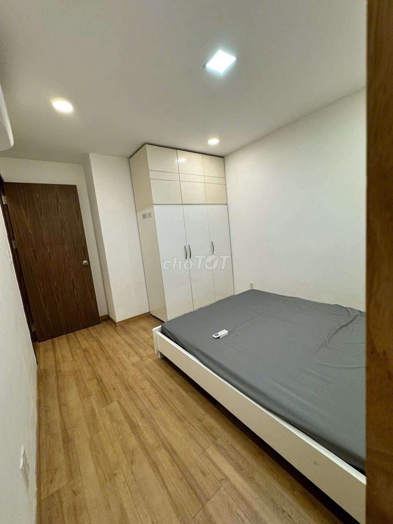 Rent two Calla bedrooms.