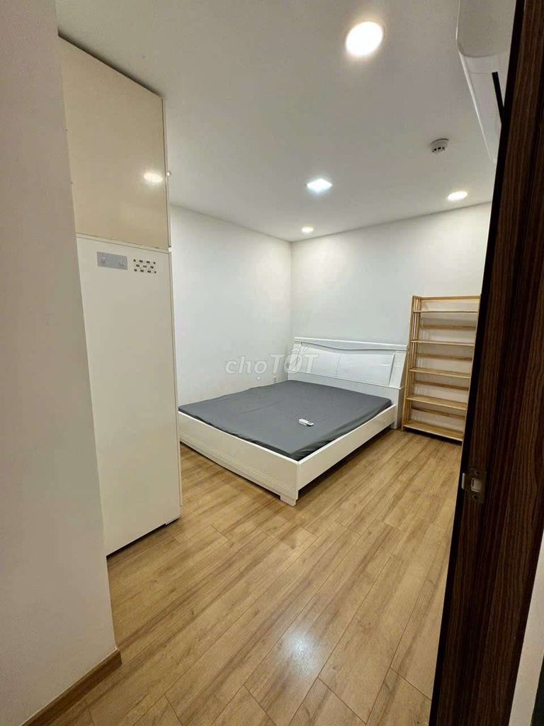 Rent two Calla bedrooms.