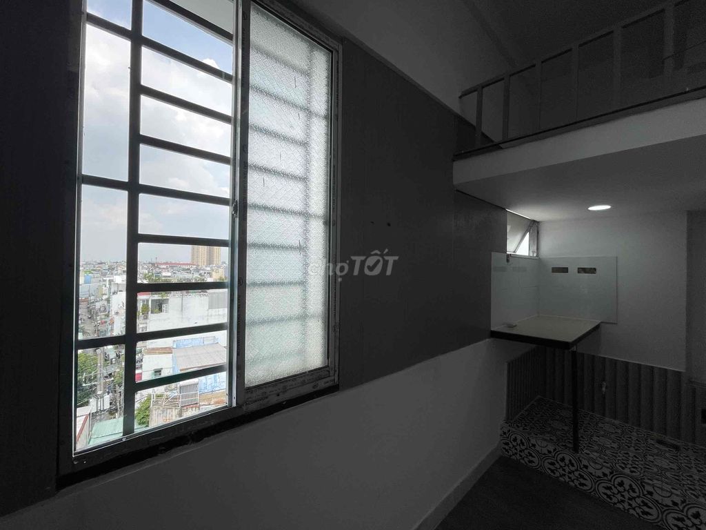 cheap room - sky window - ready air conditioning near fourth quarter