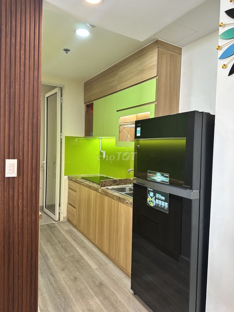 We need to rent out Lucky Palace apartment, two bedrooms, nice house.