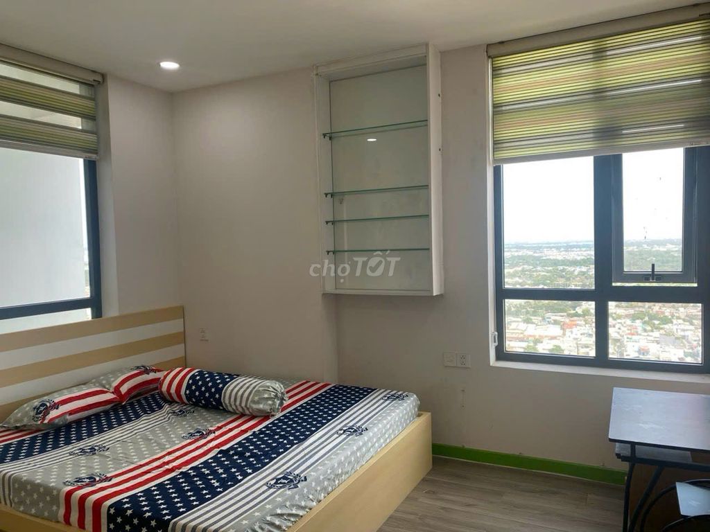 Rent Central Premium. 8–3 bedrooms 2 toilets. 18 million.