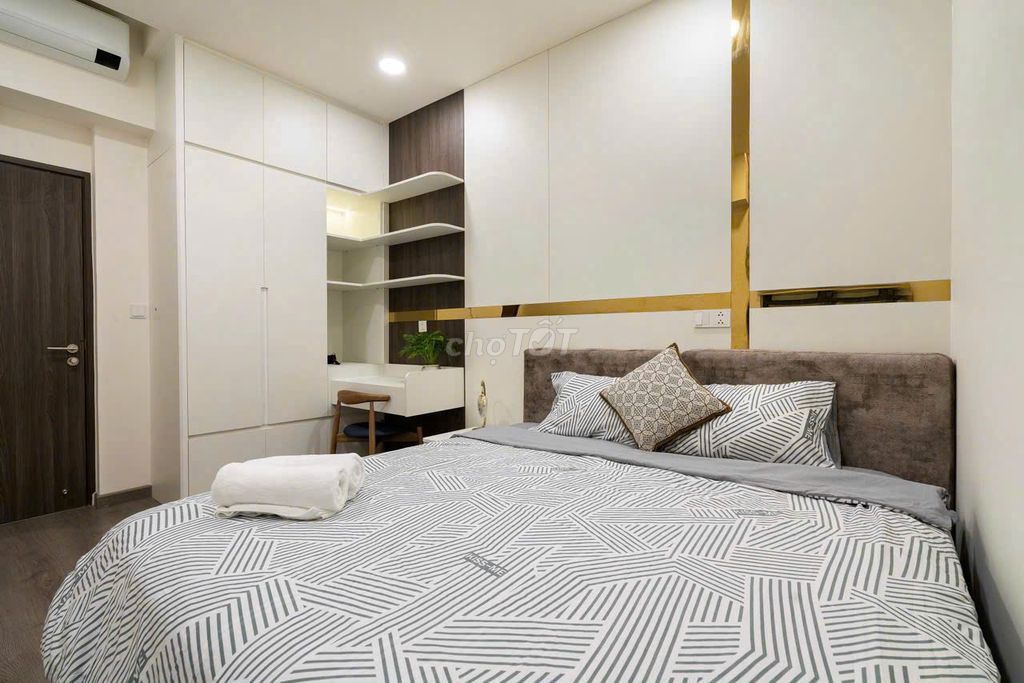 Rend many centerys,alnata,emerals Celadon City Tân Phú districts