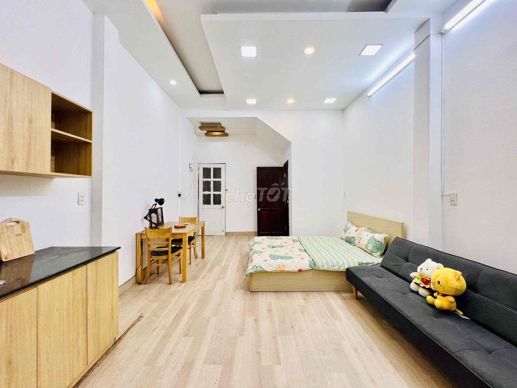 transfers to the Bình Thạnh rental agreement